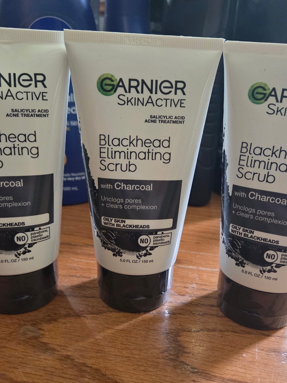 Garnier SkinActive Blackhead Eliminating Scrub - White, Black, Green